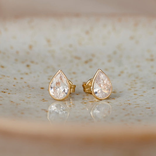 Teardrop 9ct Gold Stud Earrings with Cubic Zirconia