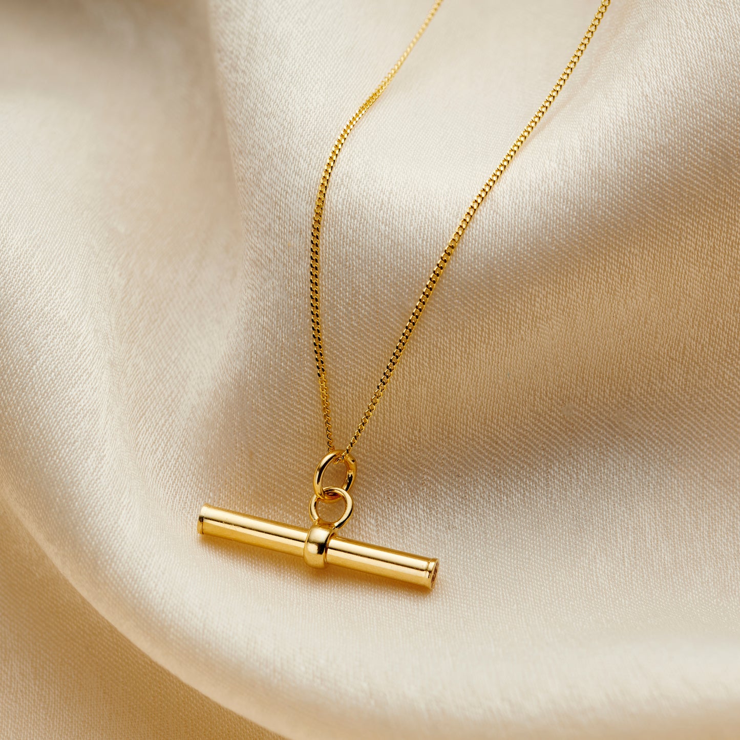 Mini 9ct Gold T Bar Necklace