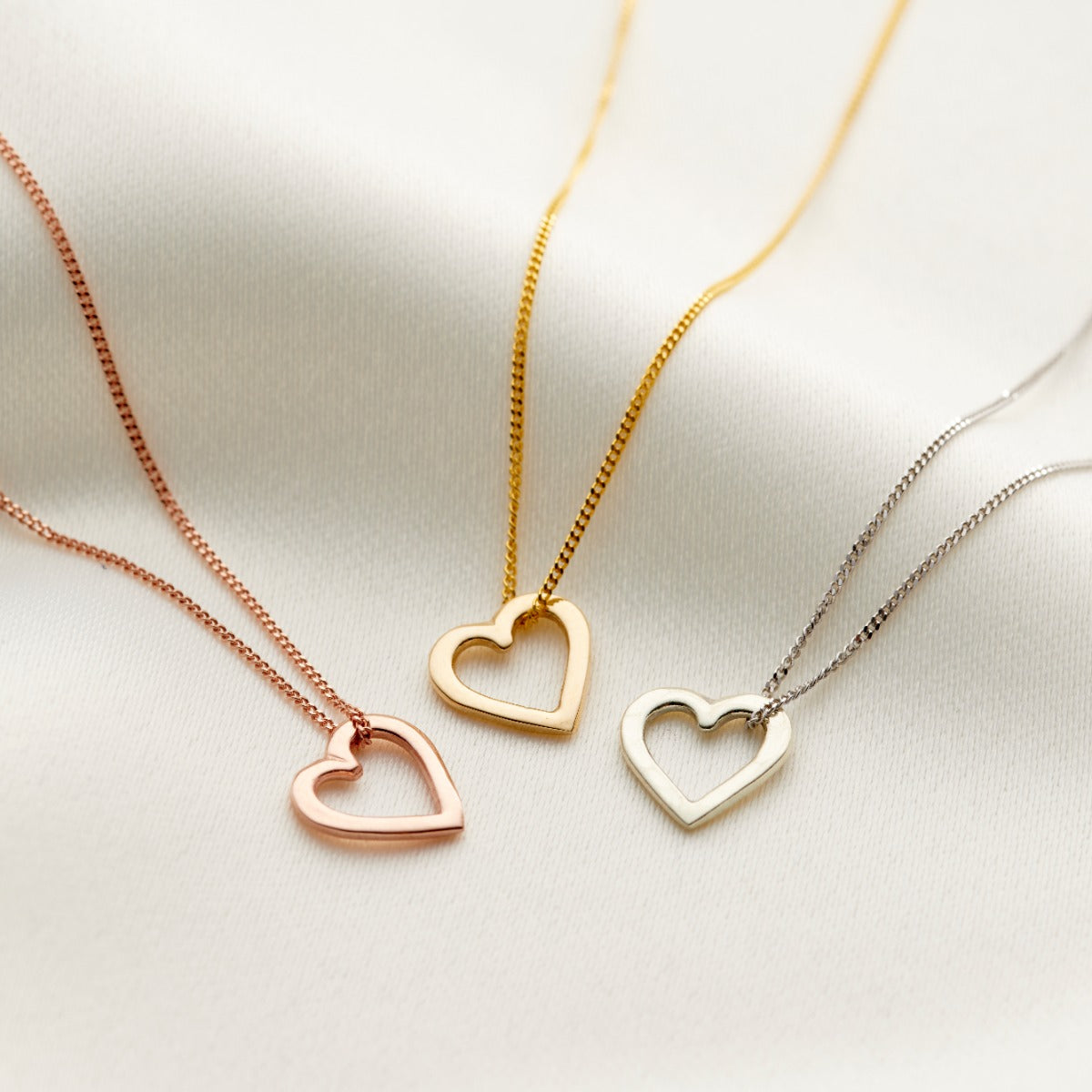 9ct Gold Heart Pendant Necklace