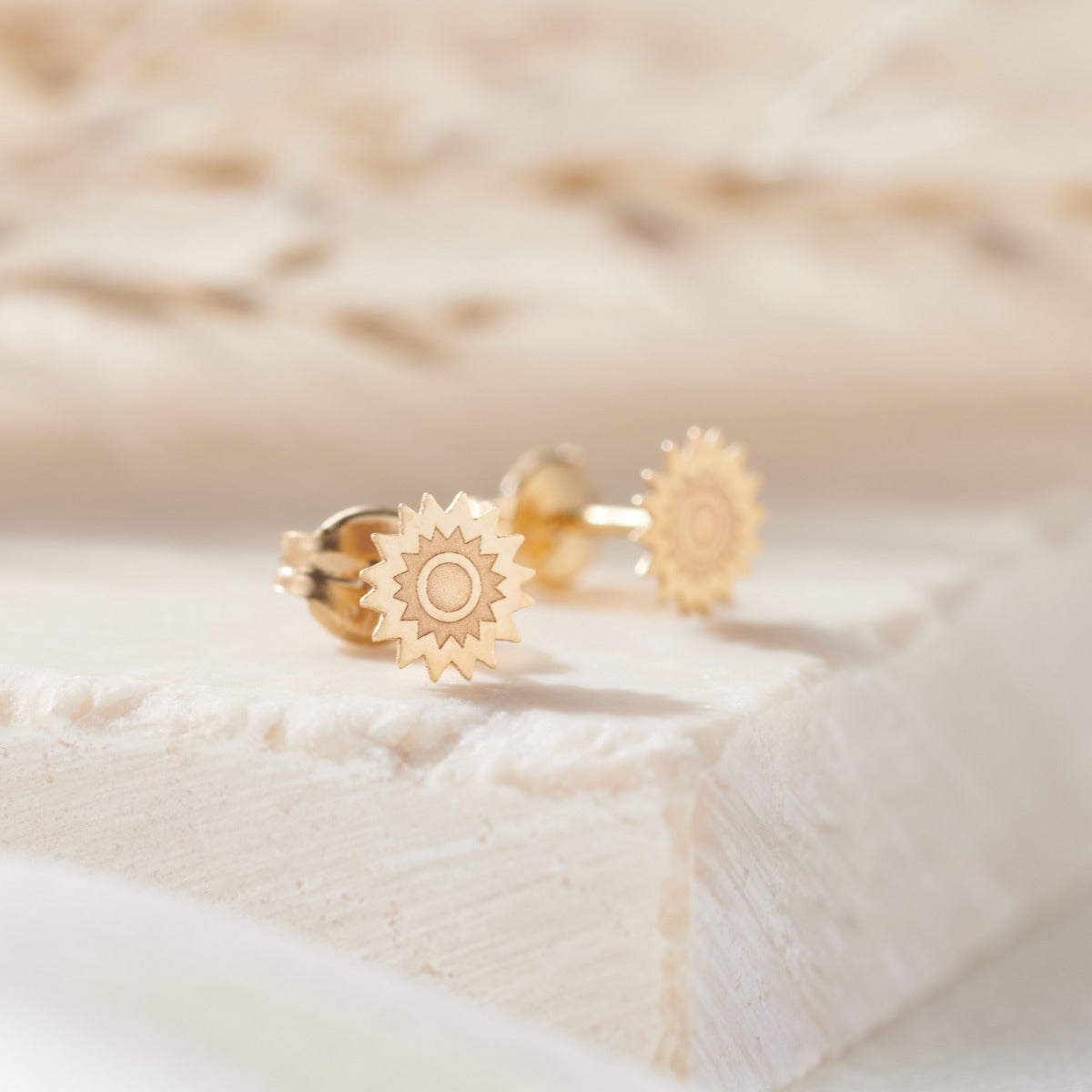 9ct Gold Sun Stud Earrings