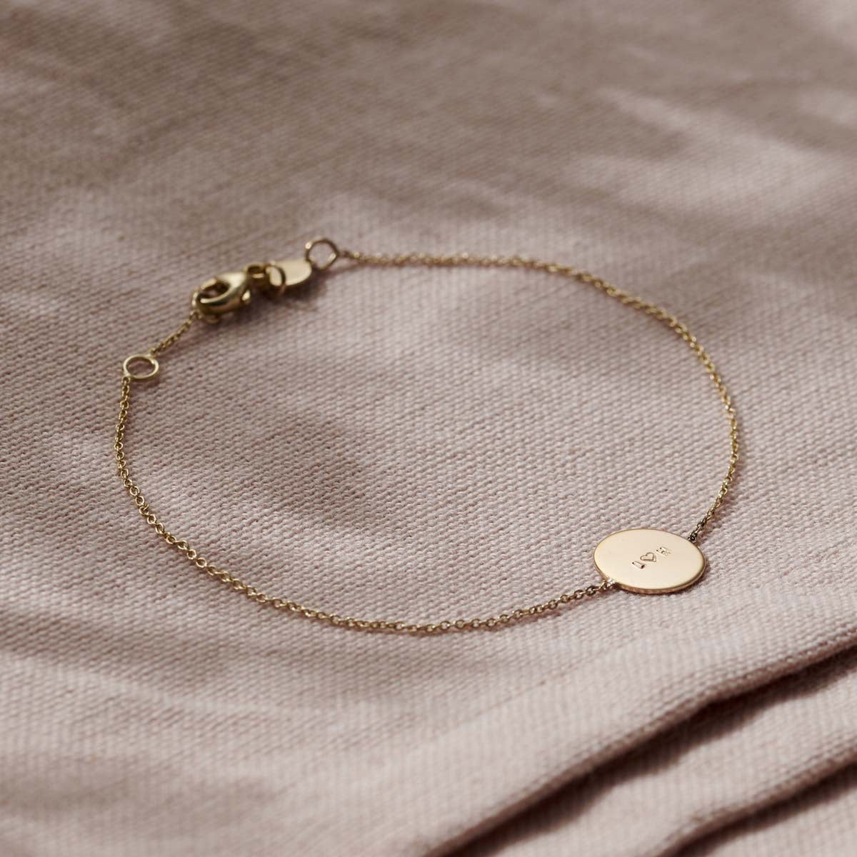 Personalised 9ct Gold Message Disc Bracelet