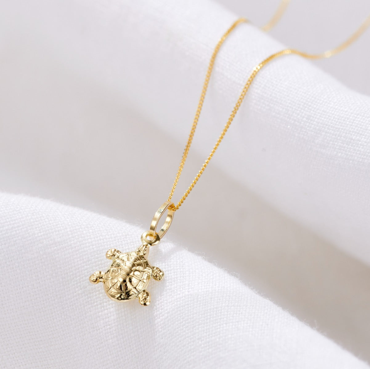 9ct Gold Turtle Pendant Necklace