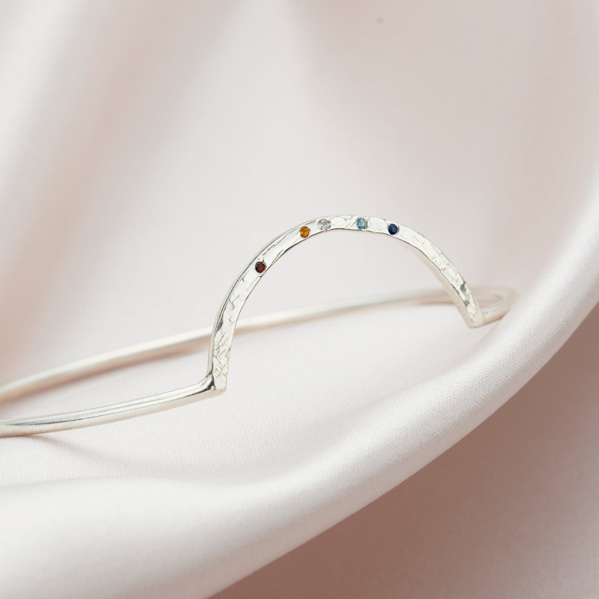 Confetti Birthstone Curve Bangle