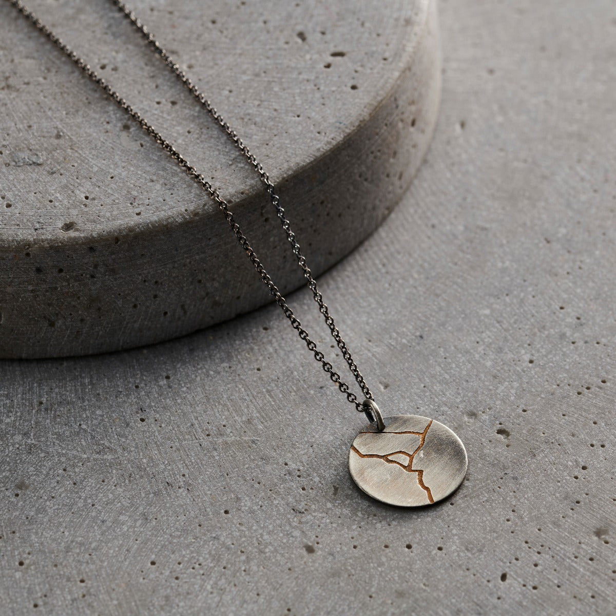 Men's Personalised Kintsugi Disc Necklace