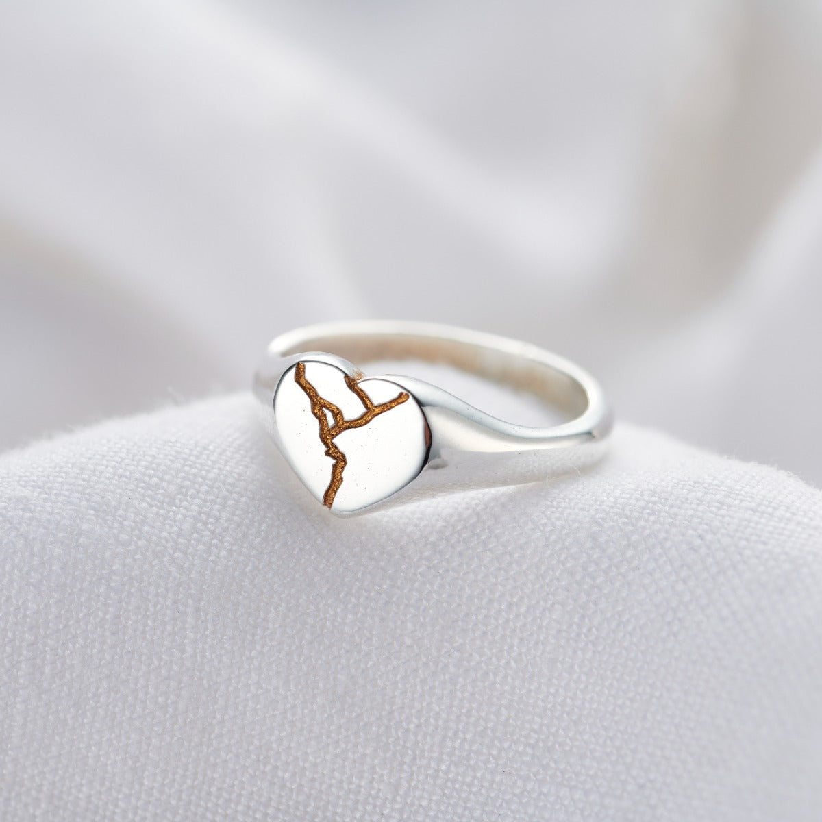 Initial Heart Kintsugi Signet Ring