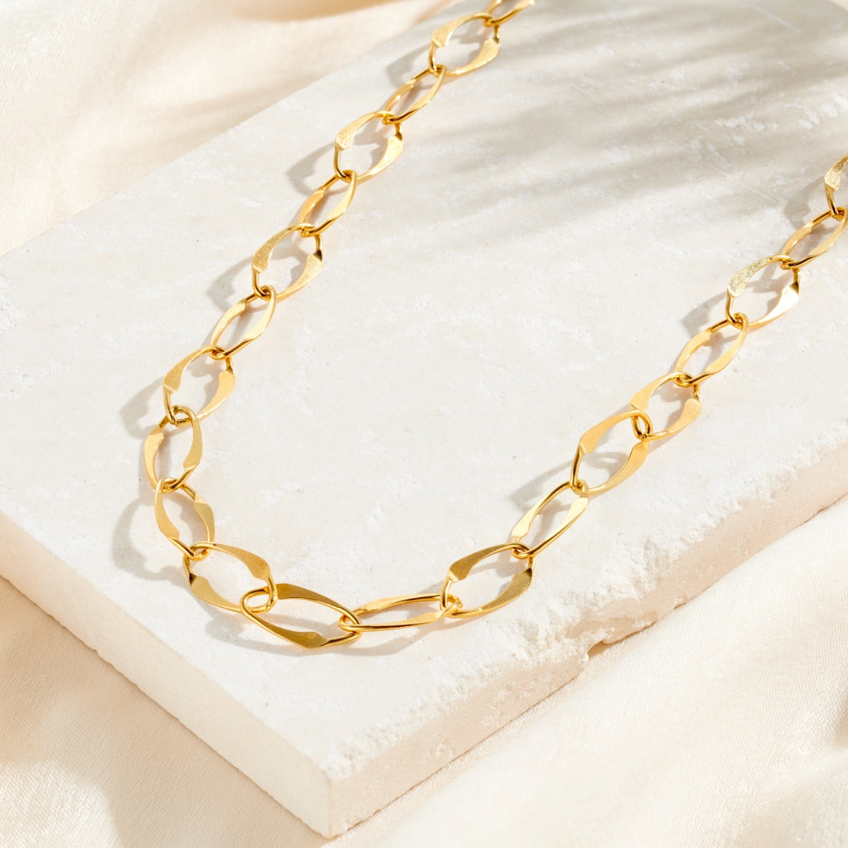 Large Hammered Link Chain Necklace