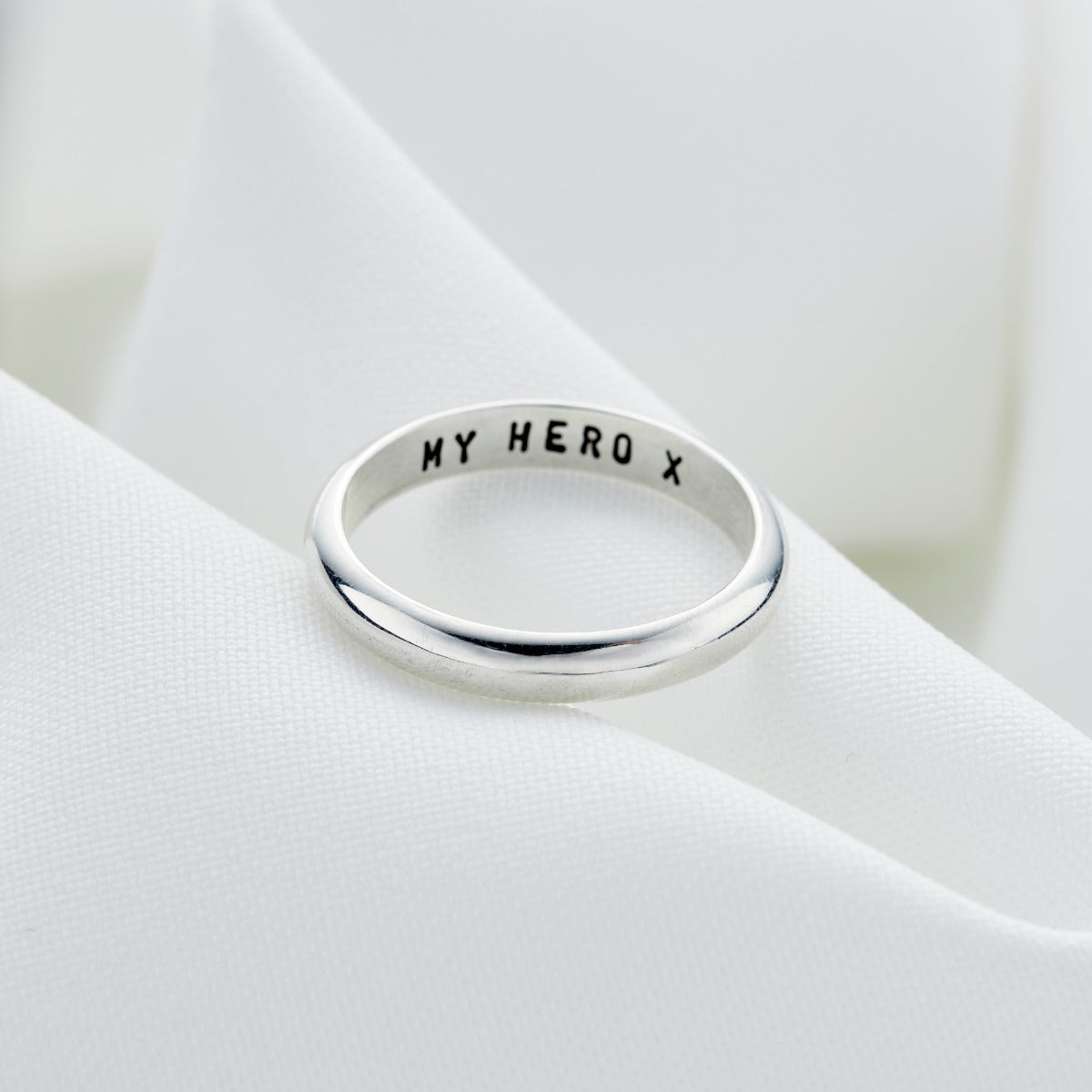 Personalised Script 9ct Gold Men's Wedding Ring