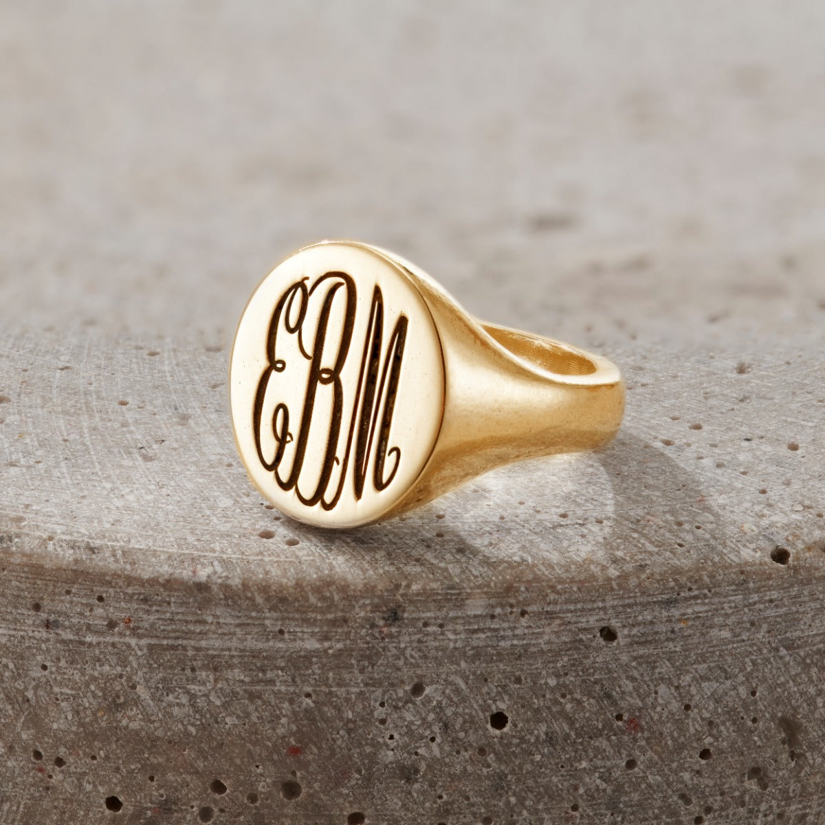 Men's Chunky Monogrammed Signet Ring