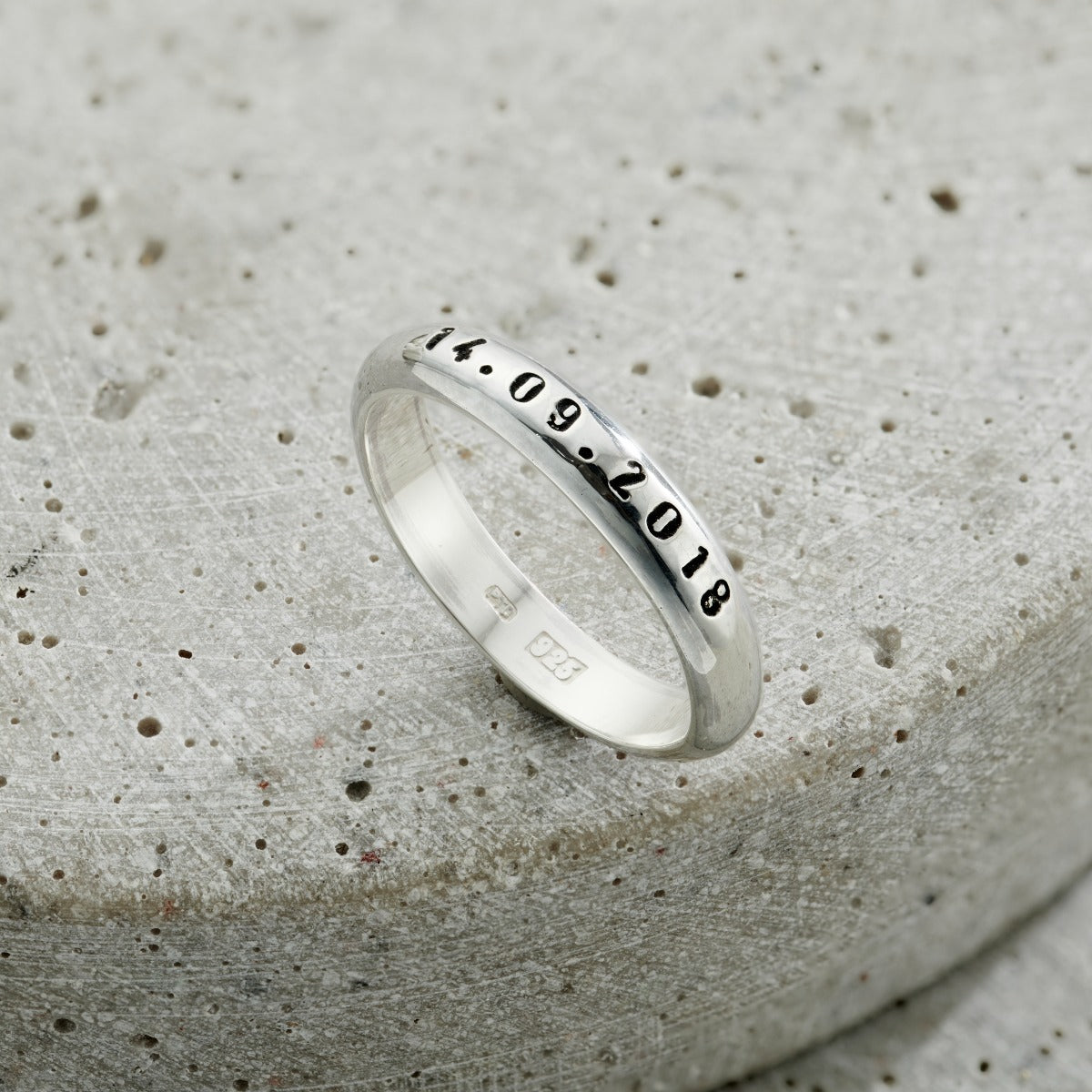 Personalised Men's Script Ring