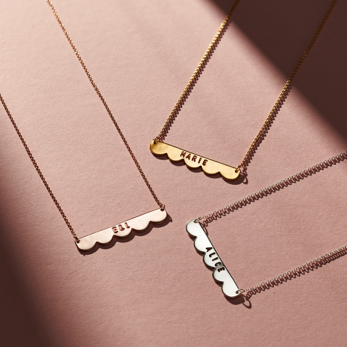 Cutout Personalised Scallop Bar Necklace