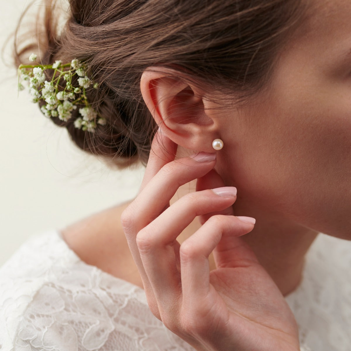 9ct Gold Pearl Bridal Stud Earrings